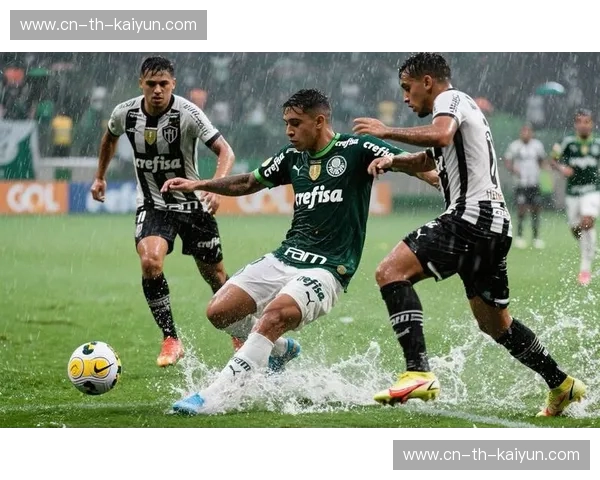 绿茵对决：帕尔梅拉斯与弗鲁米嫩塞的宿命恩怨与绿茵荣光